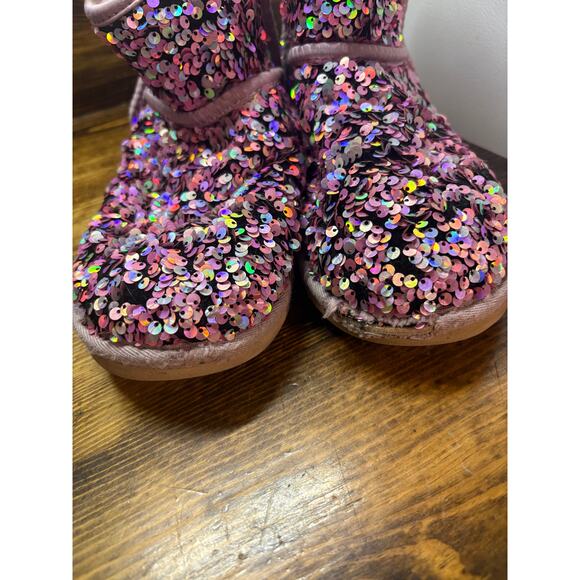 UGG Purple Classic Mini Stellar Sequin Boots Size 8 - Picture 6 of 13